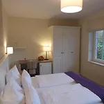 Ellerbrock 3*